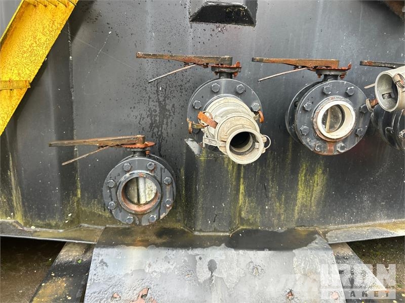  Menard Flat Top S/A Frac Tank معدات البناء - غير ذلك