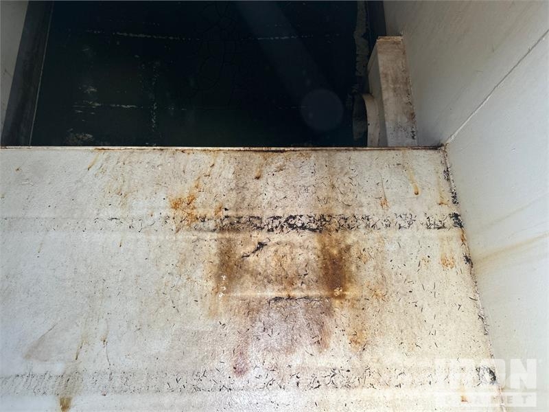  Menard Flat Top S/A Frac Tank معدات البناء - غير ذلك
