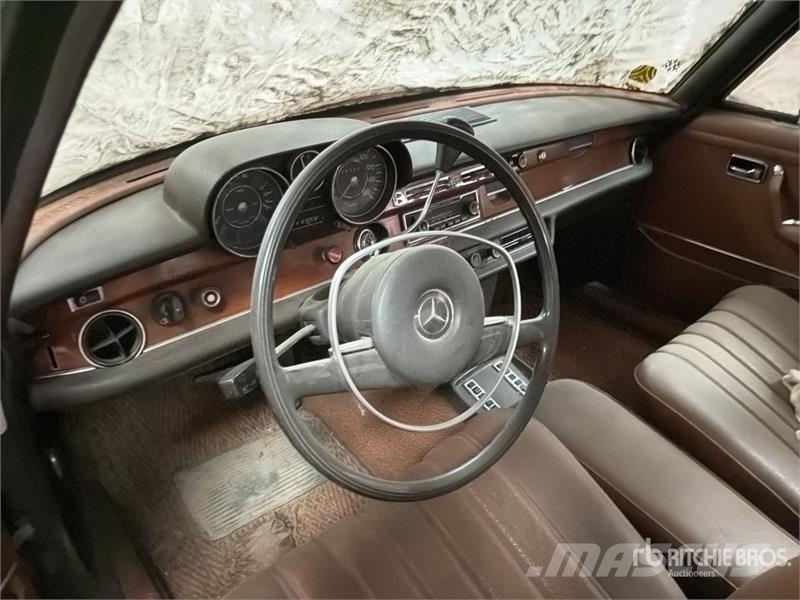 Mercedes-Benz 280SEL Automobile 자동차