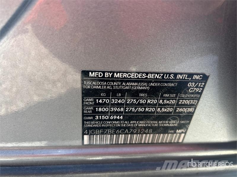 Mercedes-Benz GL450 汽车