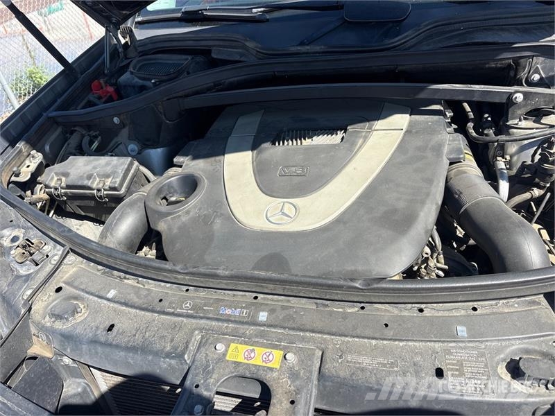 Mercedes-Benz GL450 汽车