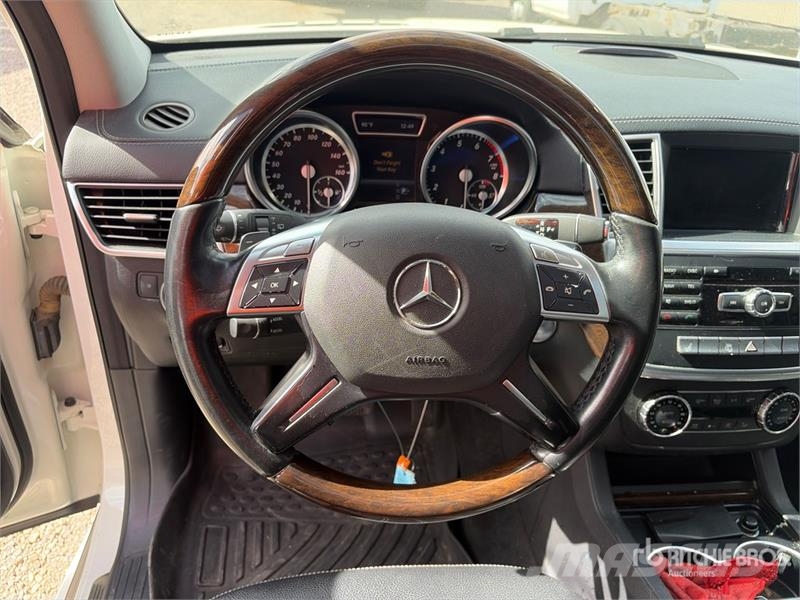 Mercedes-Benz GL450 سيارات