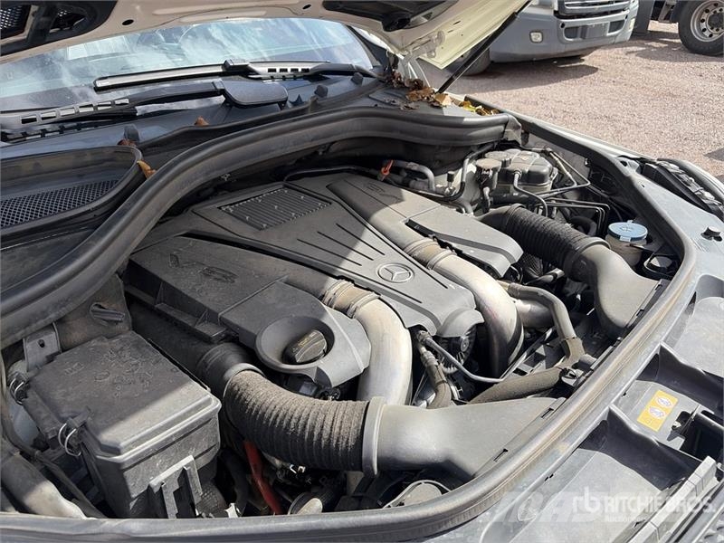 Mercedes-Benz GL450 سيارات