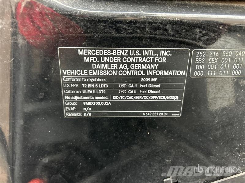 Mercedes-Benz ML320 Avtomobili