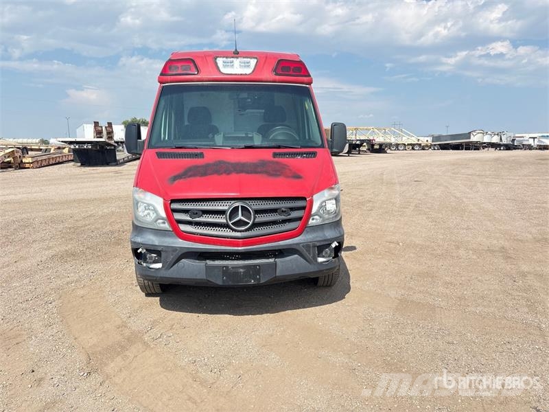 Mercedes-Benz Sprinter 4x2 Ambulance Ambulâncias