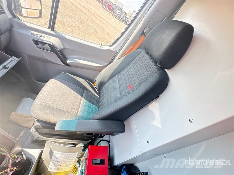 Mercedes-Benz Sprinter 4x2 Ambulance Ambulâncias