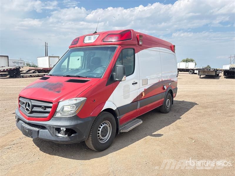 Mercedes-Benz Sprinter 4x2 Ambulance Ambulâncias