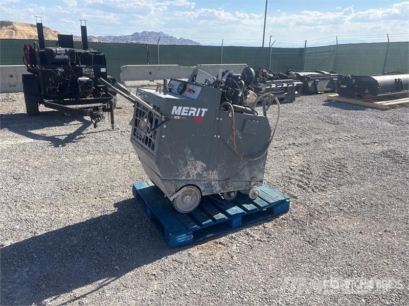 Merit M400S50GR4 Walk-Behind Saw Sahat