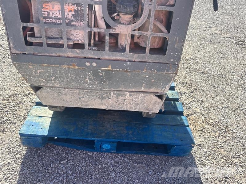 Merit M400S50GR4 Walk-Behind Saw Sahat