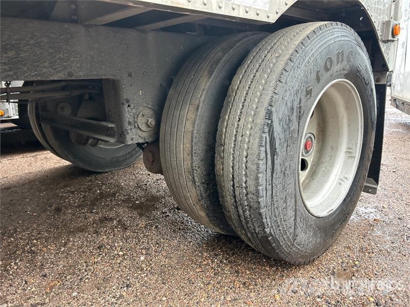 Merritt 53 ft T/A Spread Axle Livestock Trailer Prikolice za prevoz živine