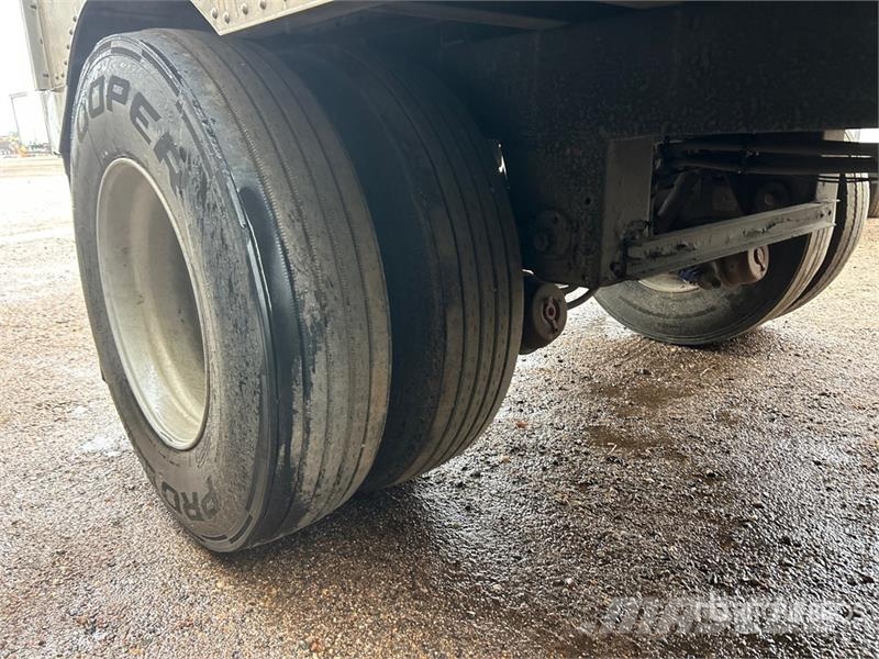 Merritt 53 ft T/A Spread Axle Livestock Trailer Prikolice za prevoz živine