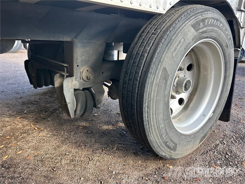 Merritt 53 ft Tri/A Livestock Trailer Prikolice za prevoz živine