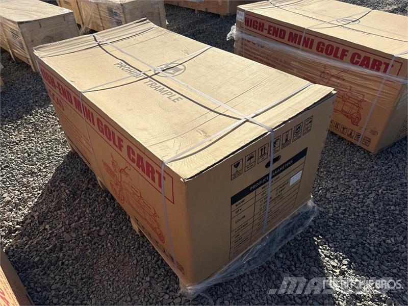 MGC40-BLACK 3 TT E-Trike Mini Scooter (Unused) Всюдиходи