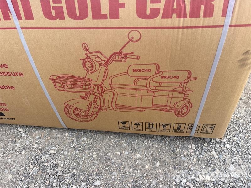  MGC40-PINK 3 TT Electric Trike Mini Scooter (Unuse Terénní vozidla