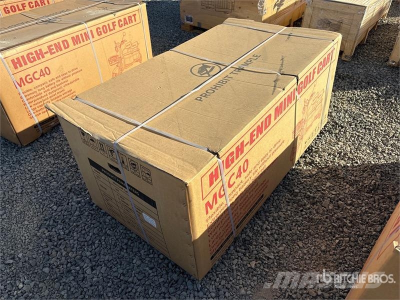 MGC40-RED 3 TT E-Trike Mini Scooter (Unused) Всюдиходи