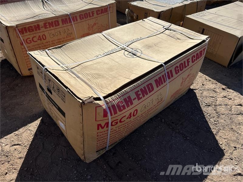  MGC40-RED 3 TT E-Trike Mini Scooter (Unused) Квадроциклы