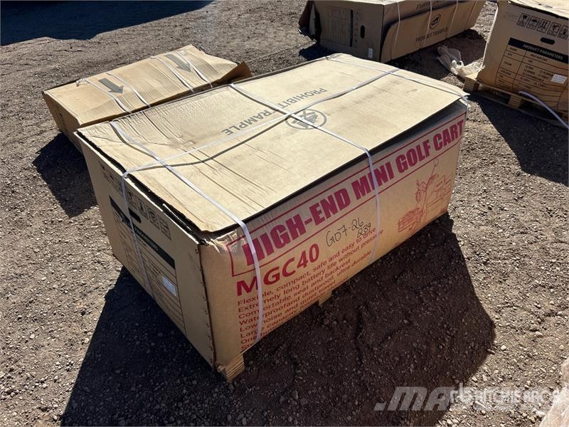  MGC40-RED 3 TT E-Trike Mini Scooter (Unused) Pojazdy terenowe