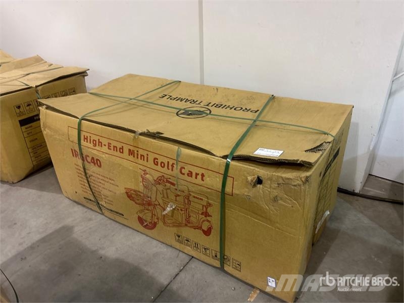 MGC40-RED 3 TT E-Trike Mini Scooter (Unused) Всюдиходи
