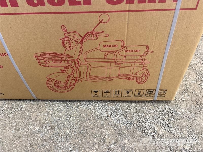 MGC40-RED 3 TT E-Trike Mini Scooter (Unused) Квадроциклы
