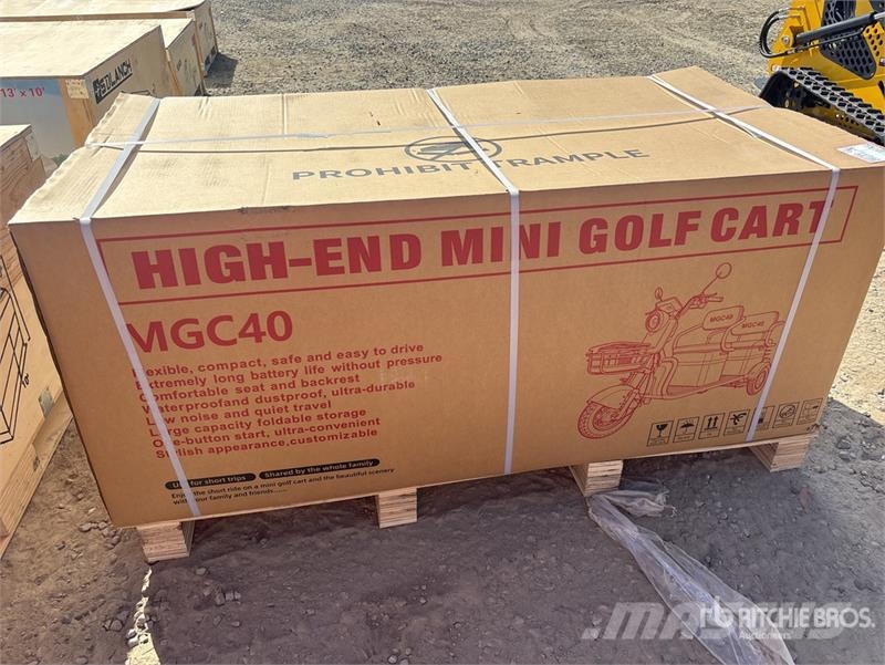 MGC40-RED 3 TT E-Trike Mini Golf Cart (Unused) Гольф-мобілі