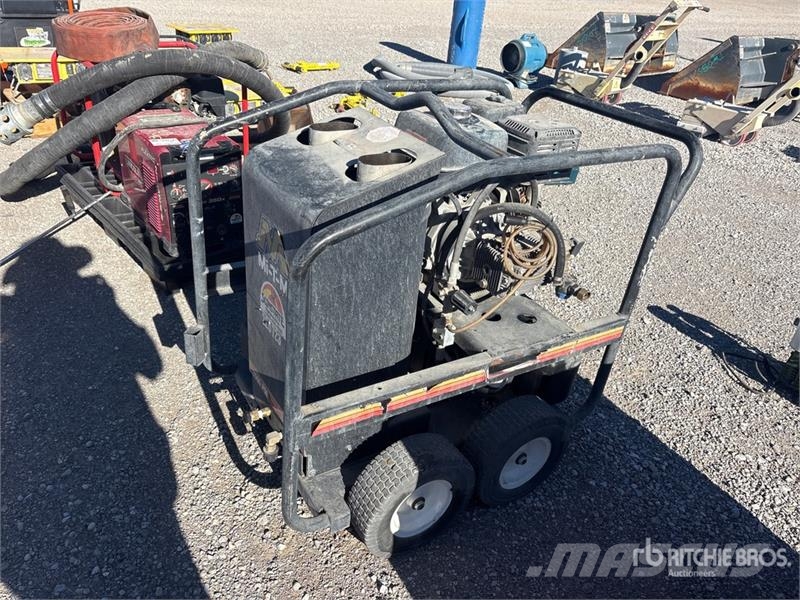 MI-T-M HSP-3504-3MGH Pressure Washer Lagedrukreinigers