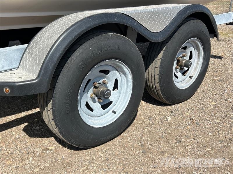 Midwest 16 ft T/A Boat Trailer Construcción - Otros