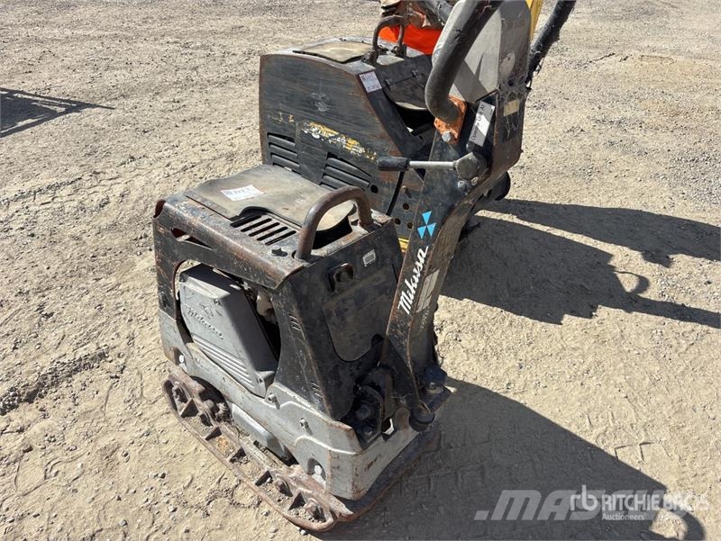Mikasa MVH308GH Vibratory Plate Compactor (Inoperable) Vibratoriai