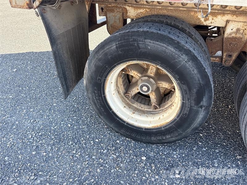 Miller 45 ft x 102 in T/A Van Trailer Kapali kasa treylerler