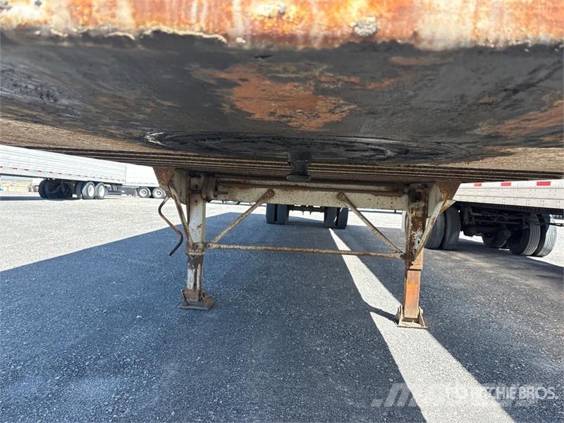 Miller 45 ft x 102 in T/A Van Trailer Kapali kasa treylerler