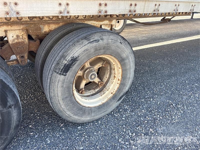 Miller 45 ft x 102 in T/A Van Trailer Kapali kasa treylerler