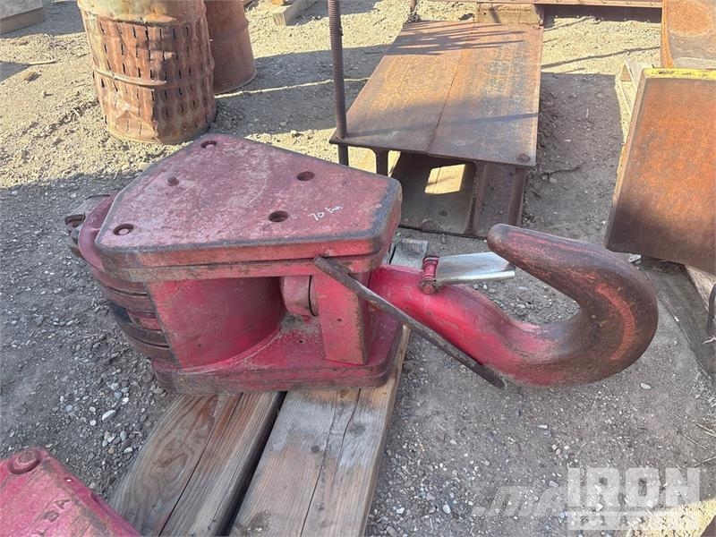 Miller 58 in 70 ton 4 Sheave Load Block Accessoires et pièces pour grue