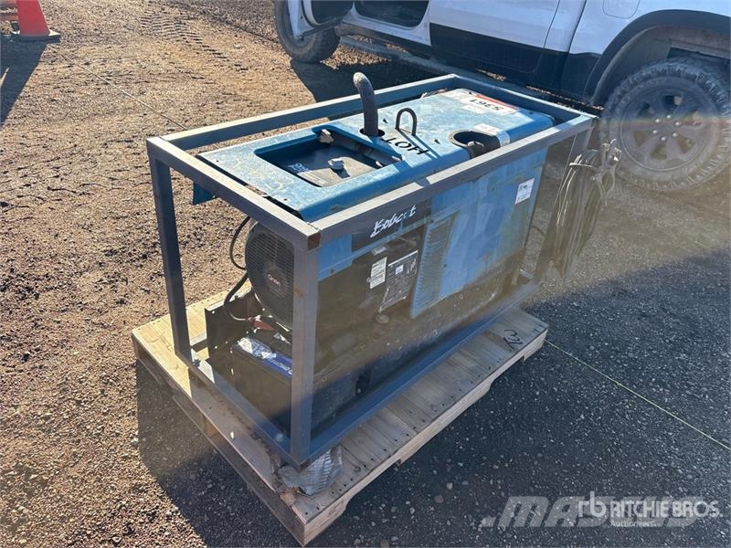 Miller Bobcat 225D 焊接機