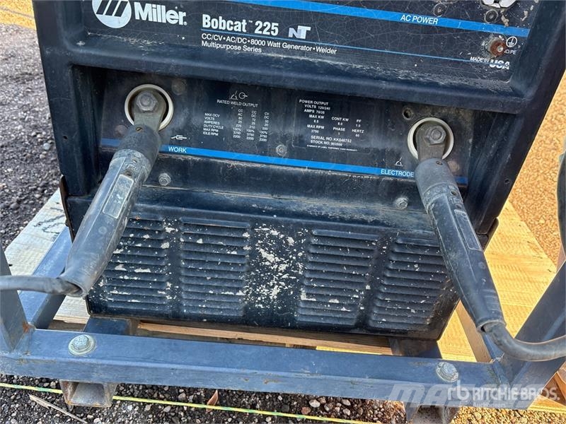 Miller Bobcat 225D 焊接機