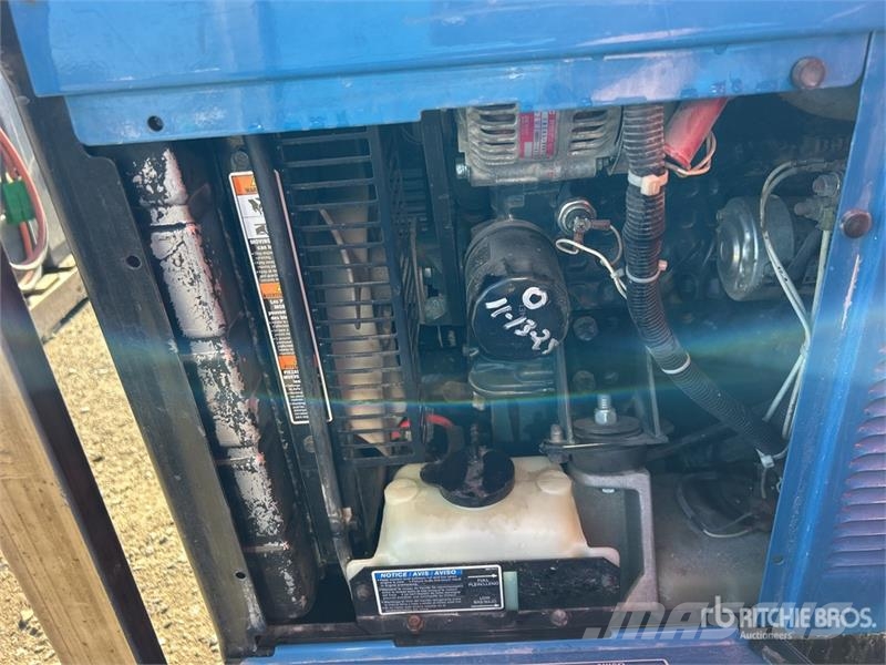 Miller D325K3 Multi-Process Engine Driven Welder Varilni instrumenti
