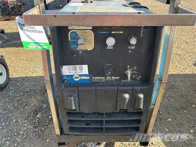 Miller Trailblazer 325 Multi-Process Engine Driven Welder Varilni instrumenti