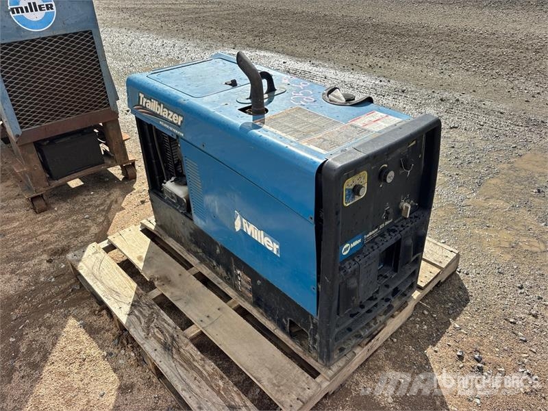 Miller Trailblazer 325D Skid-Mounted Multi-Process Engine Keevitusagregaadid