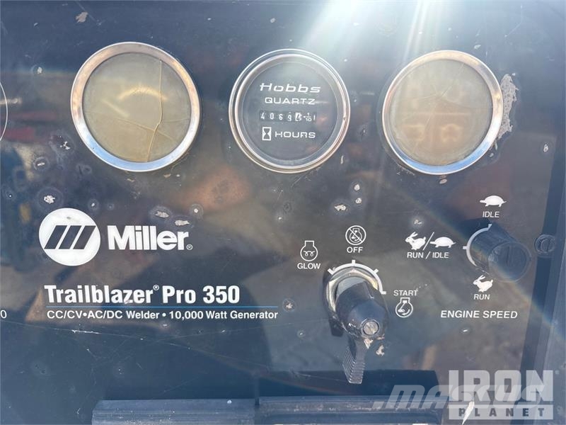 Miller Trailblazer Pro 350 350 A Skid-Mounted Multi-Proce Soldadoras