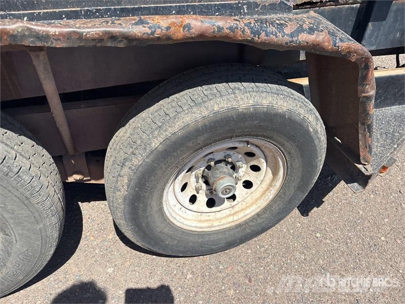 Millerbilt 12 ft T/A Dump Utility Trailer Bañera