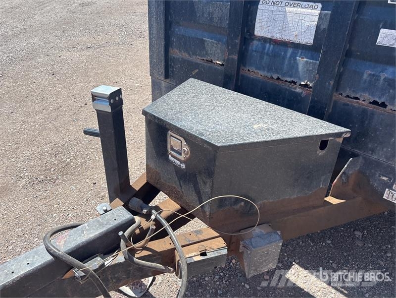 Millerbilt 12 ft T/A Dump Utility Trailer Bañera