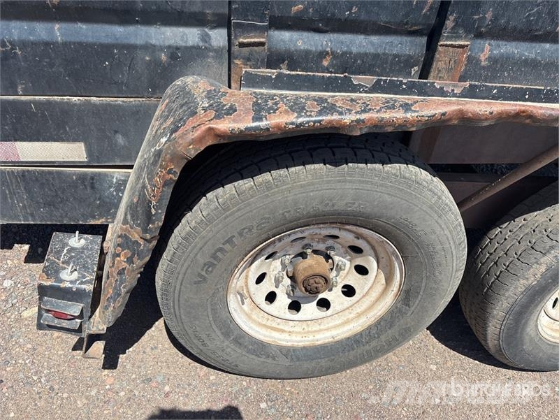 Millerbilt 12 ft T/A Dump Utility Trailer Bañera