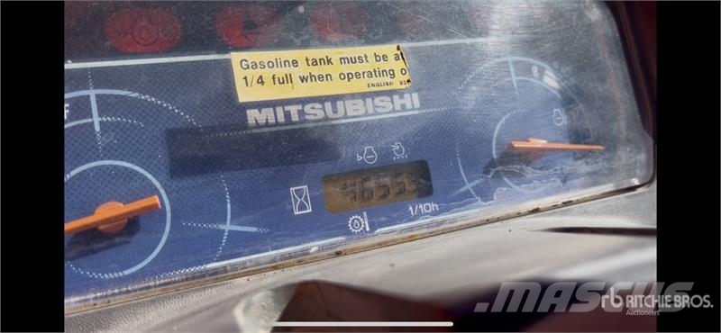 Mitsubishi FG25NGLP 4500 lb Cushion Tire Forklift (Inoperable Gaffeltrucks - andre
