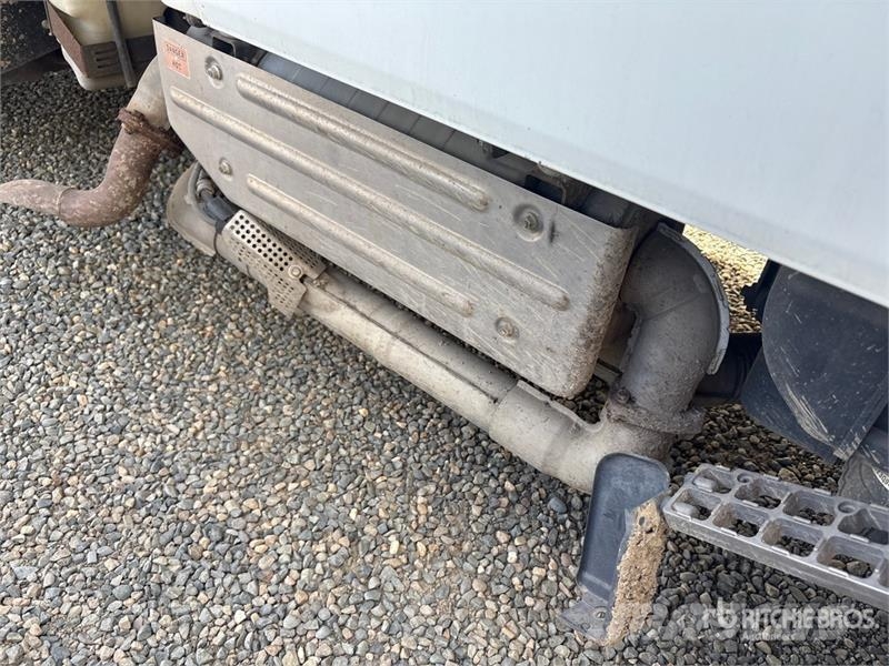 Mitsubishi Fuso FE 4x2 Landscape Truck (Inoperable) Egyéb