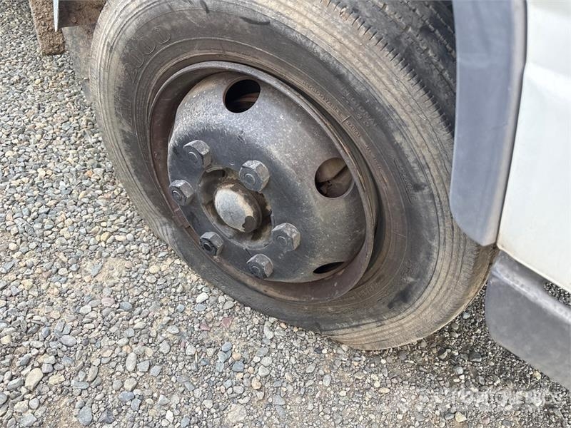 Mitsubishi Fuso FE 4x2 Landscape Truck (Inoperable) Egyéb