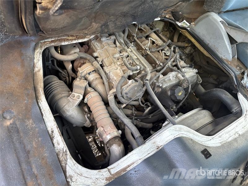 Mitsubishi Fuso FE 4x2 Landscape Truck (Inoperable) Egyéb
