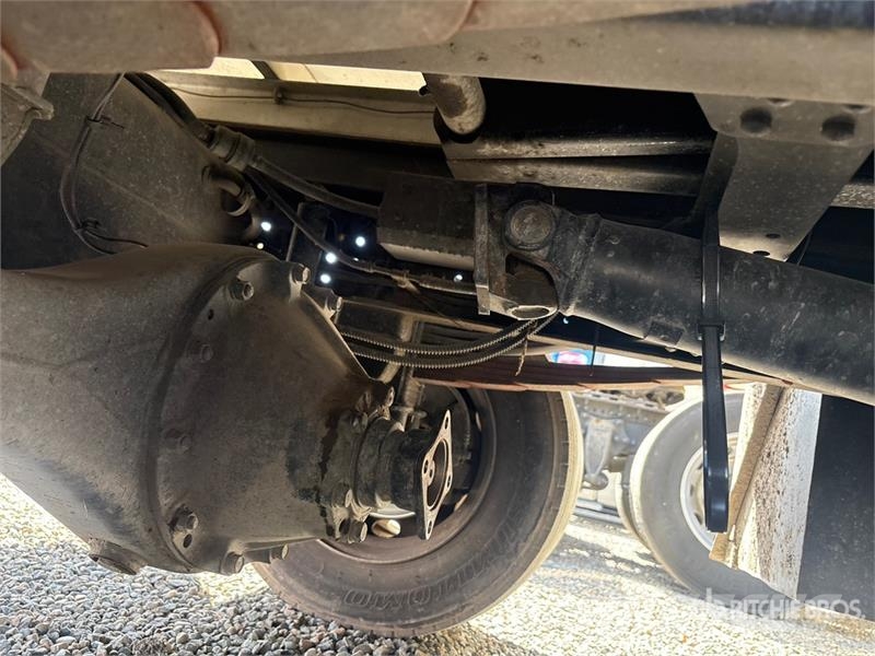 Mitsubishi Fuso FE 4x2 Landscape Truck (Inoperable) Egyéb