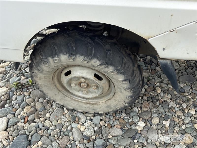 Mitsubishi U42T 4x4 Pickup (Inoperable) Andere Transporter