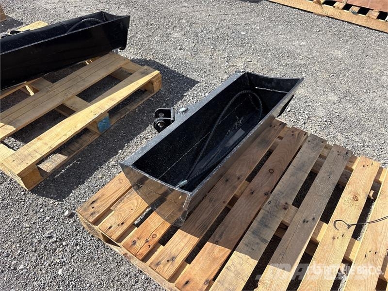 Miva VCT800 32 in Tilting Excavator Bucket (Unused) Buckets