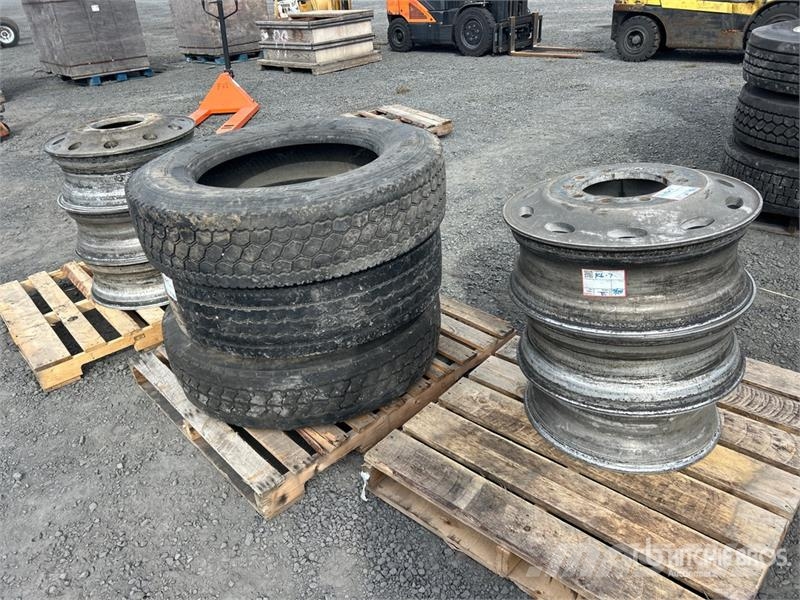 Mixed Tires Riepas, riteņi un diski