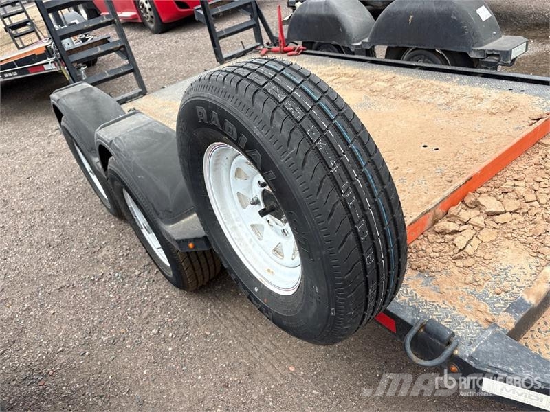 MMDI 12 ft T/A Equipment Trailer Oprijwagen