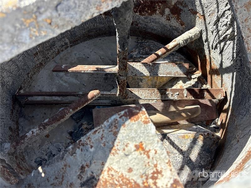 MME MultiUrethanes Mortar and Grout Mixer Other components